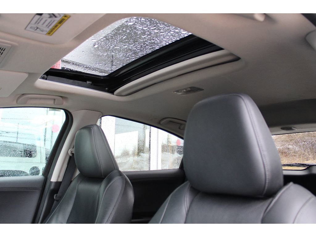 Used 2022 Honda HR-V EX-L image 12