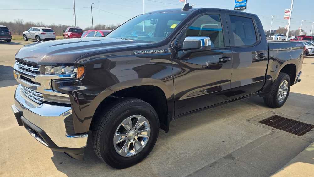Used 2019 Chevrolet Silverado 1500 LT w/ All-Star Edition image 4