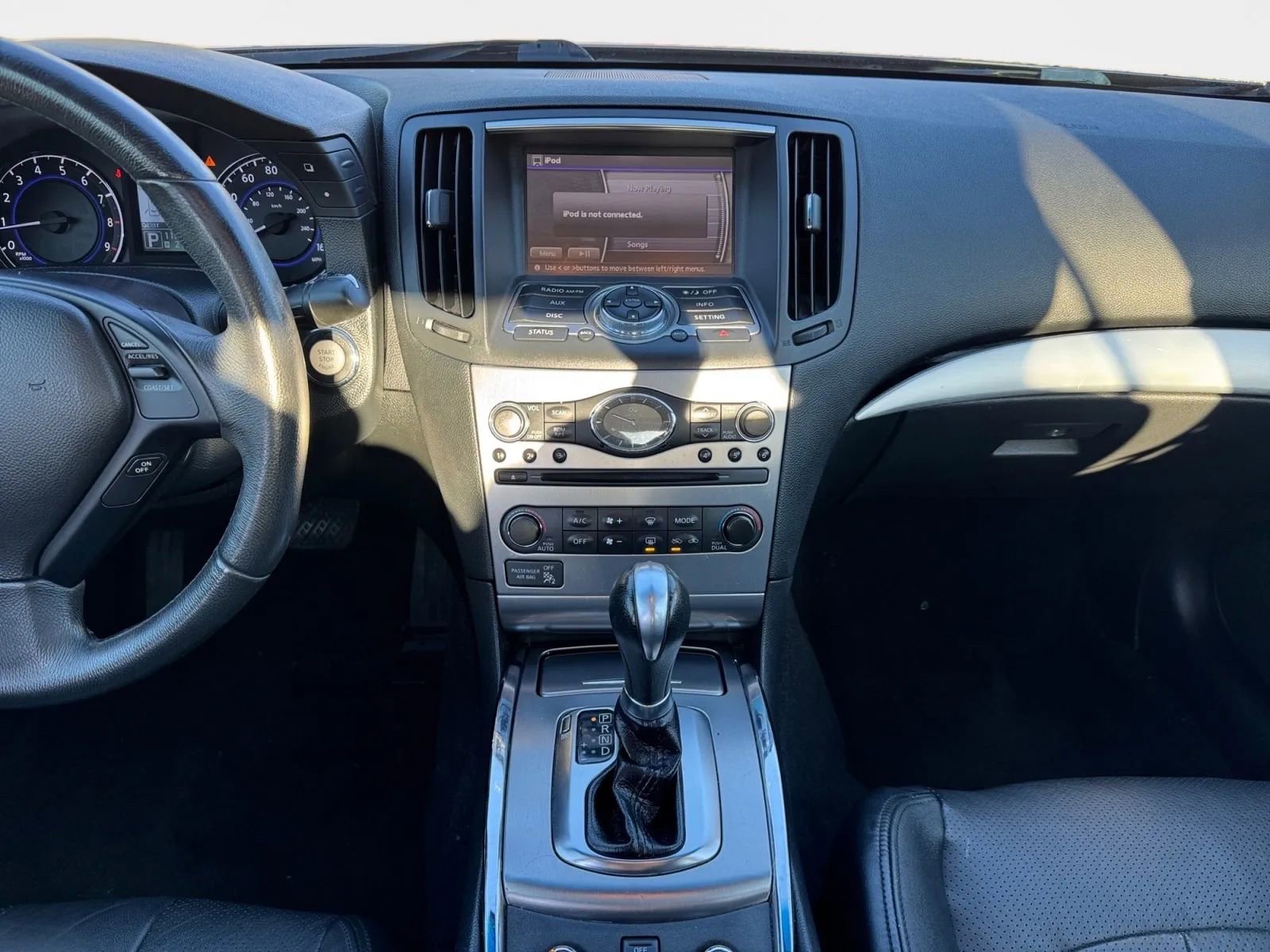 Used 2013 INFINITI G37 G37x Sedan 4D w/ Premium Pkg image 14