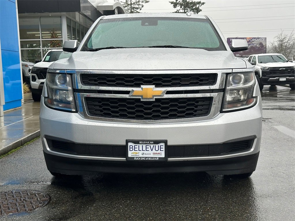 Used 2016 Chevrolet Suburban LT image 8