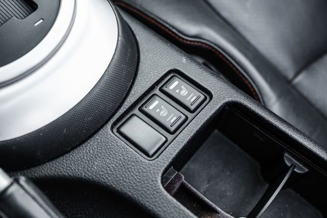 Used 2007 Nissan 350Z Grand Touring RWD image 16