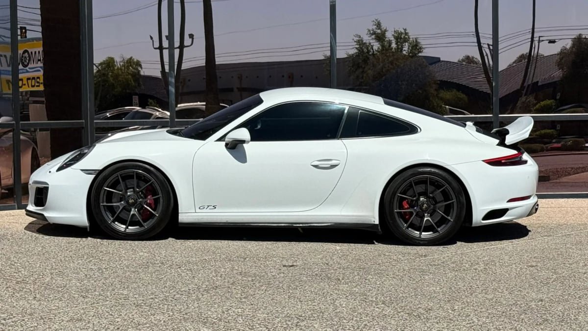 Used 2017 Porsche 911 Carrera GTS image 6
