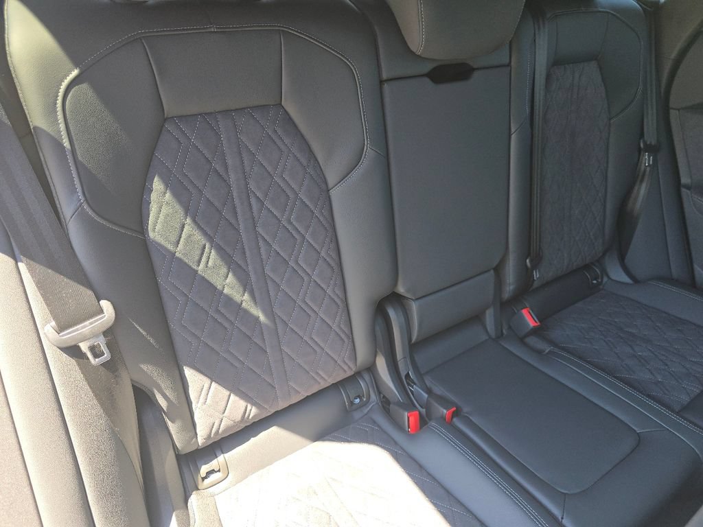 Used 2025 Audi SQ5 Premium Plus AWD/4WD image 20
