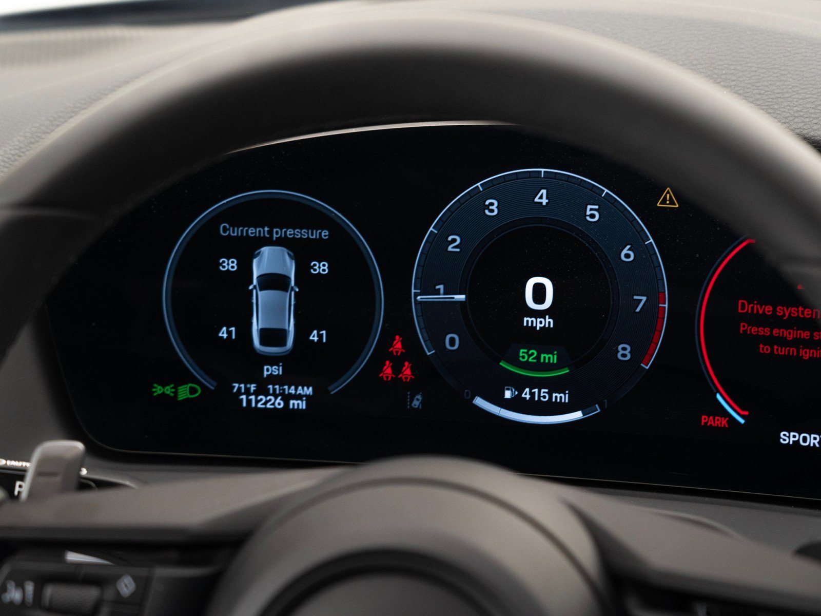 Used 2025 Porsche Panamera 4 image 21