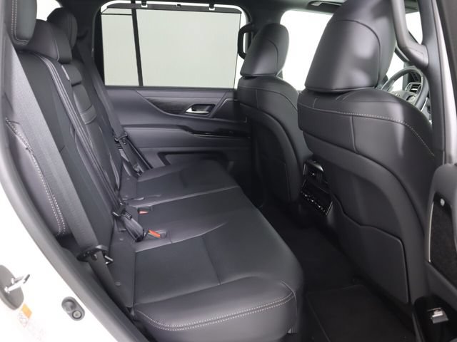 New 2026 Lexus LX 600 4WD w/ Luxury Package image 14