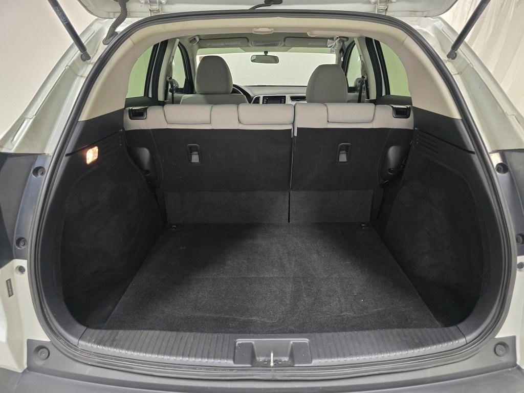 Used 2020 Honda HR-V LX image 18
