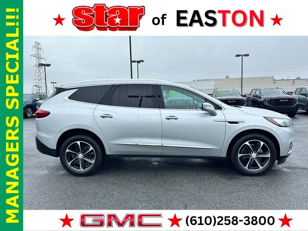 Used 2021 Buick Enclave Essence w/ Sound and Sites Package image 3