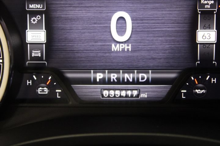 Used 2023 RAM 1500 Laramie AWD/4WD image 4