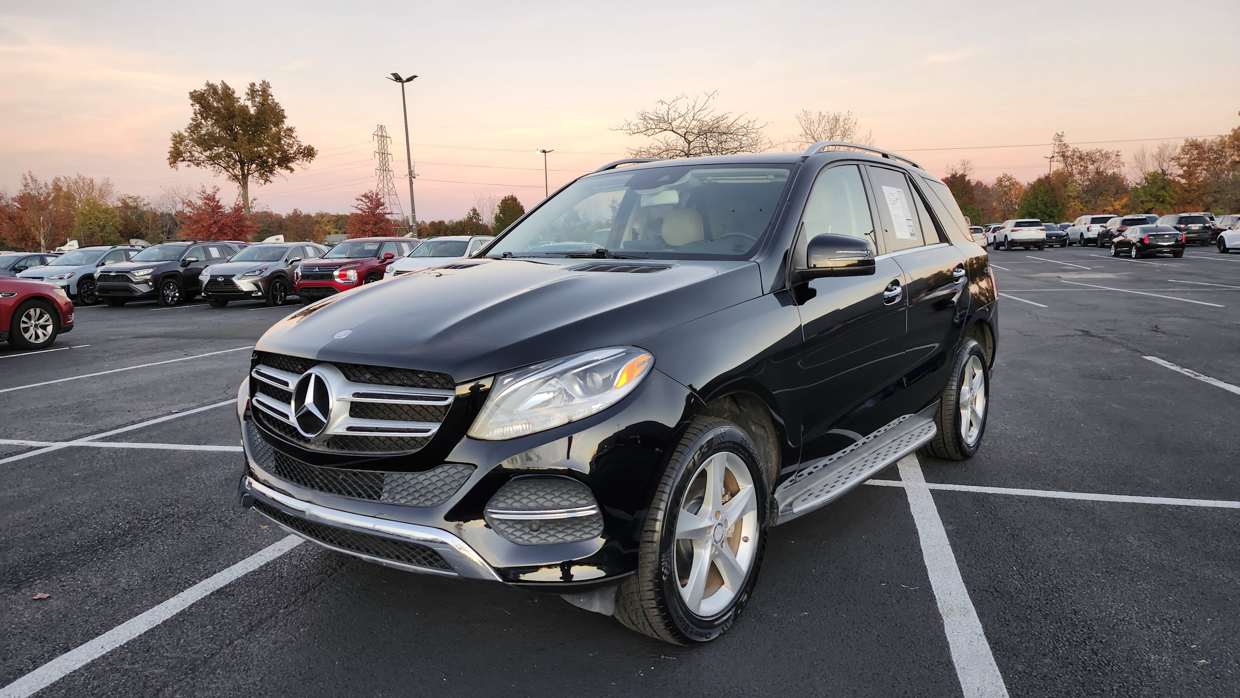 Used 2016 Mercedes-Benz GLE 350 4MATIC w/ Premium Package image 5