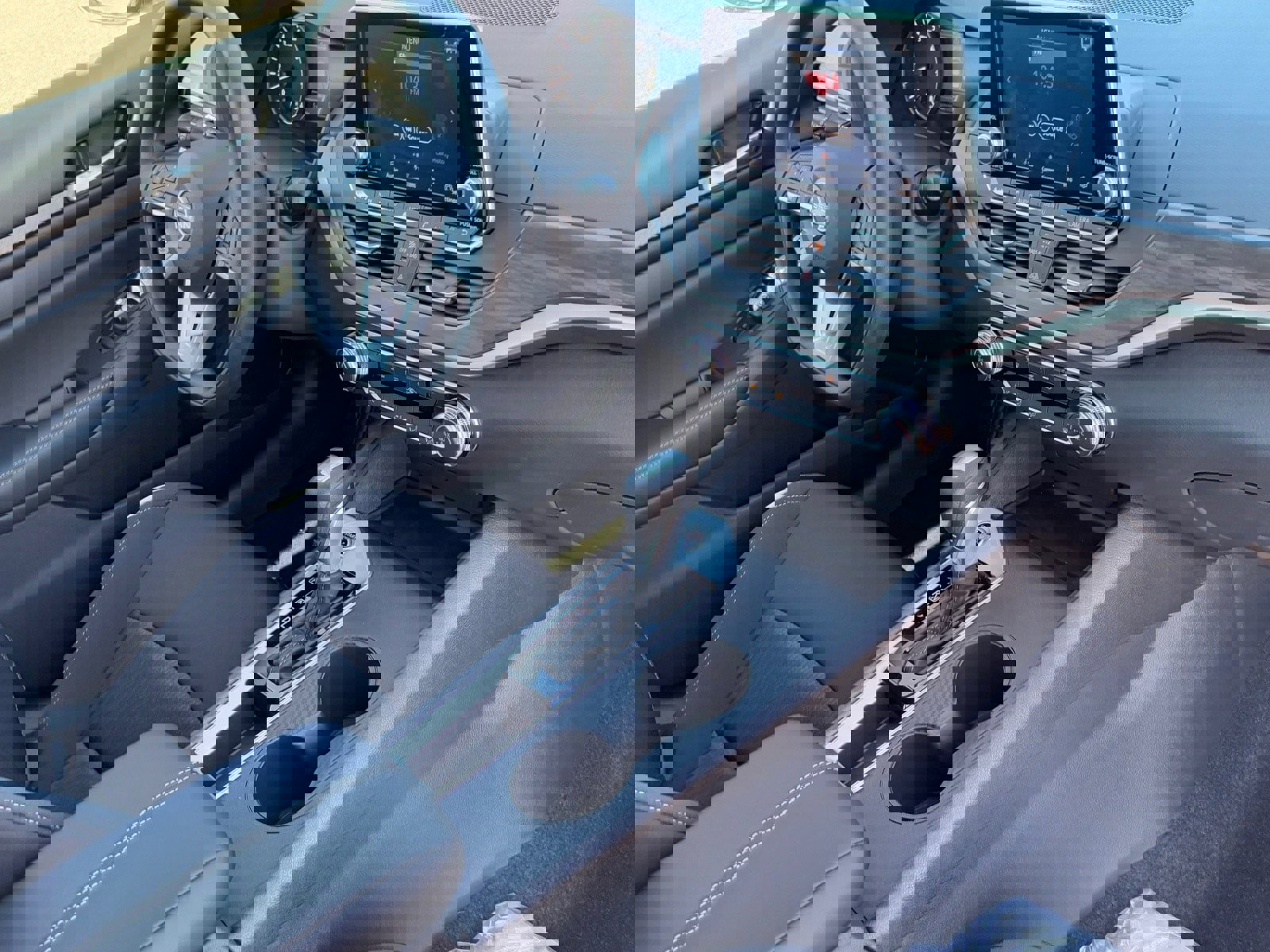 New 2025 Nissan Altima 2.5 SV image 11