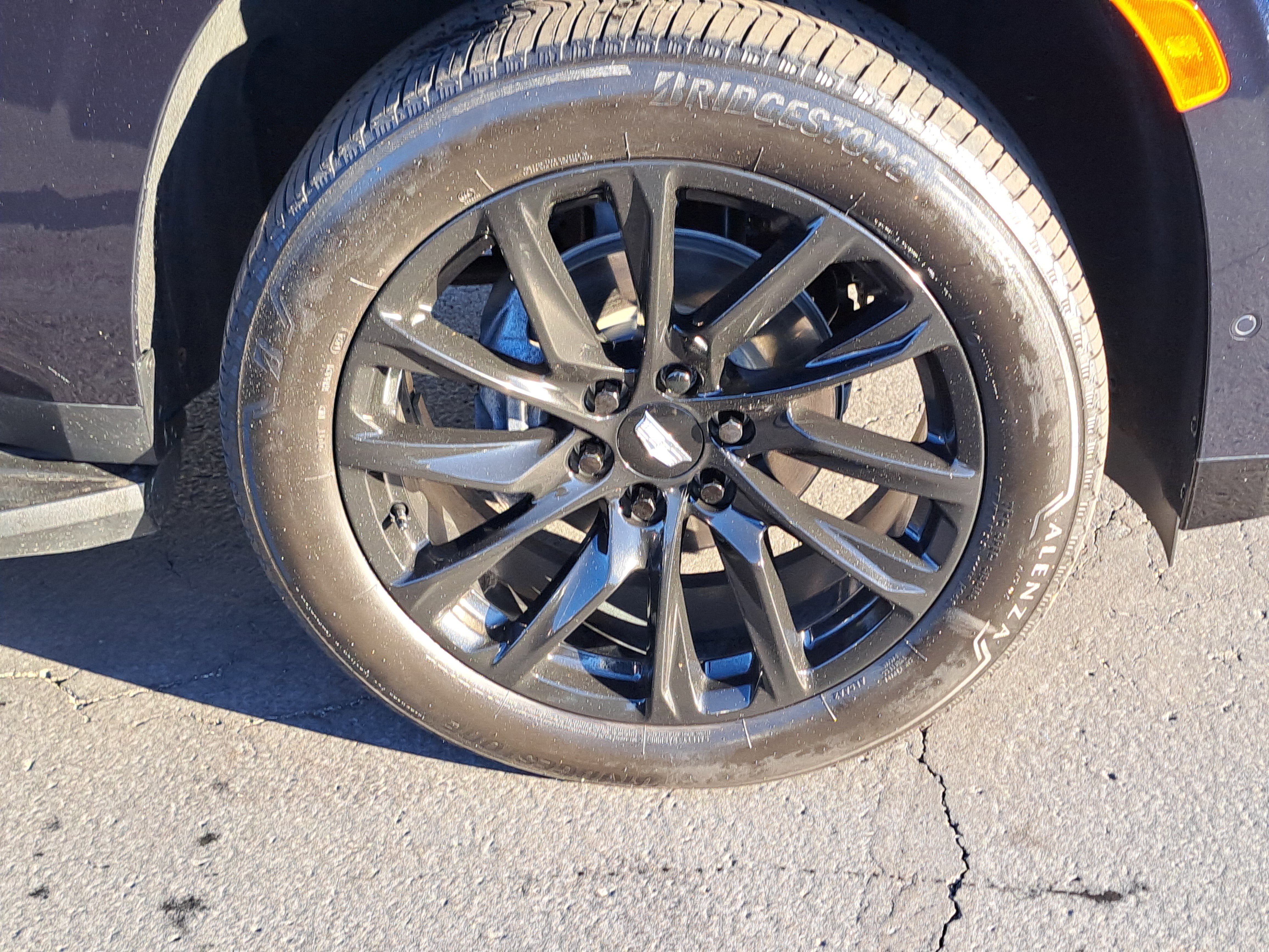 Used 2024 Cadillac Escalade ESV Sport w/ LPO, ONYX Package image 10