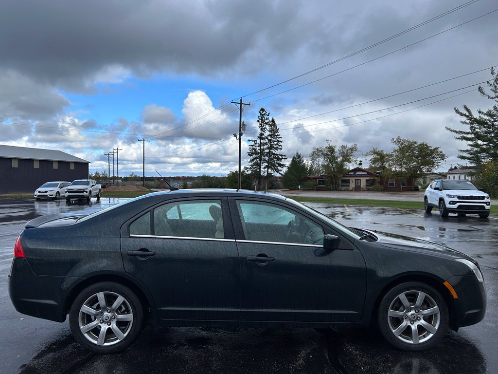 Used 2010 Mercury Milan Premier AWD/4WD image 6