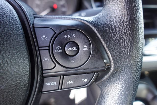 Certified 2023 Toyota Corolla LE image 18