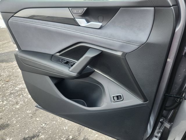 New 2026 Volkswagen Tiguan SE image 22