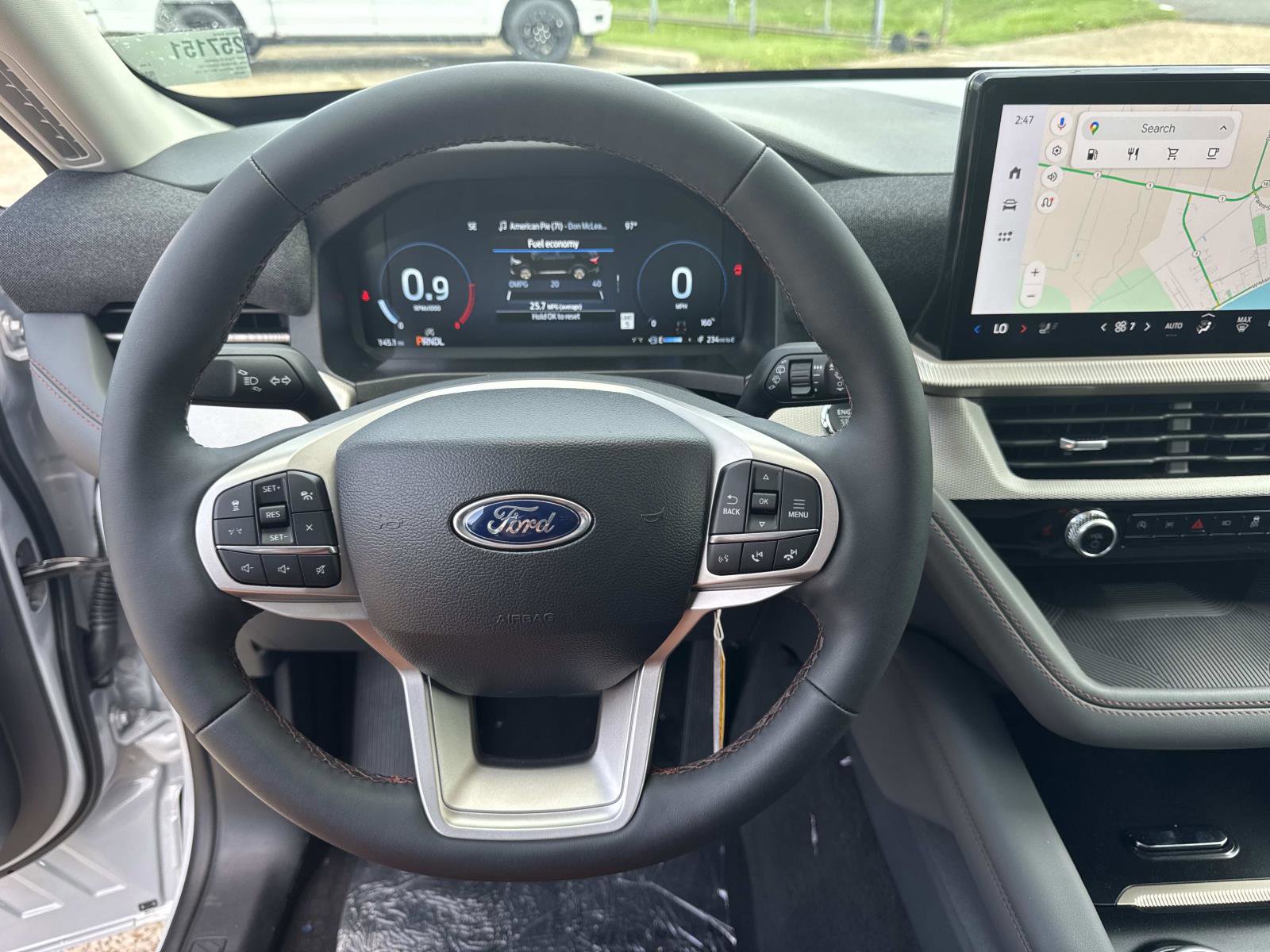 New 2025 Ford Explorer Active w/ Active Comfort Package image 10