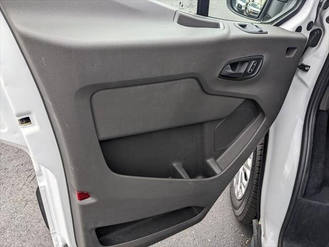 Used 2024 Ford Transit 350 XLT image 10