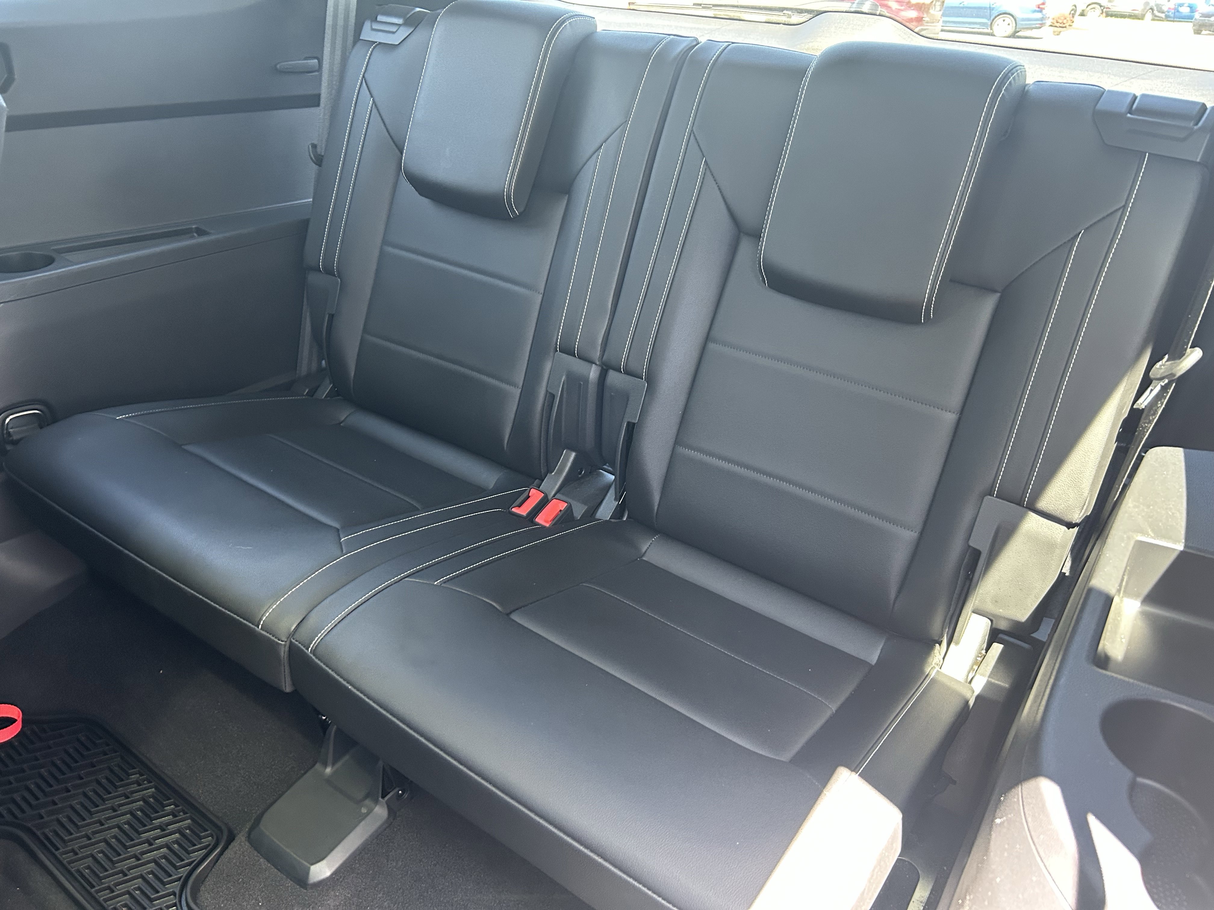 Certified 2023 Volkswagen Atlas SE w/ Panoramic Sunroof Package AWD/4WD image 25