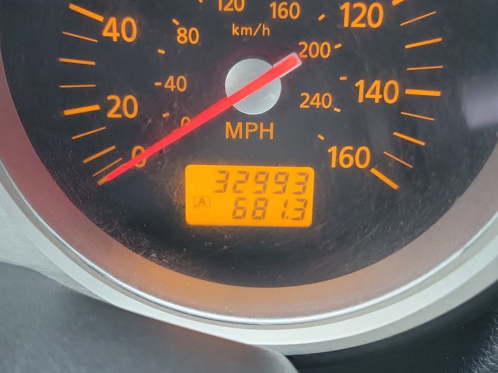 Used 2005 Nissan 350Z Grand Touring image 32