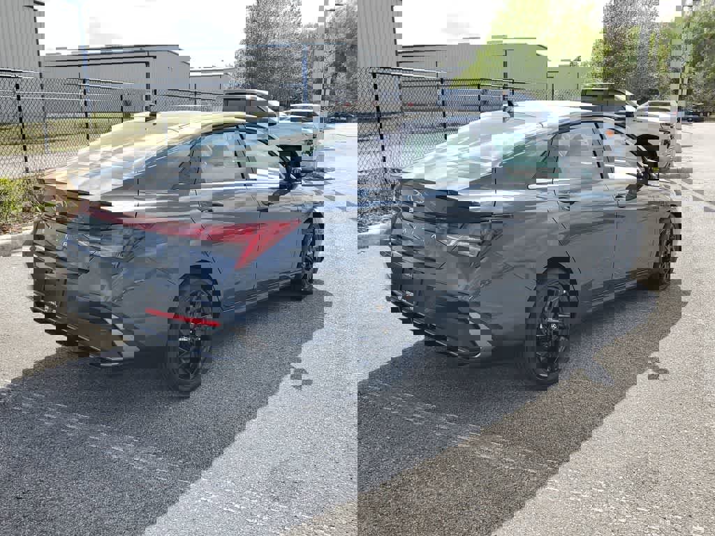 New 2026 Hyundai Elantra SEL Sport Premium image 3