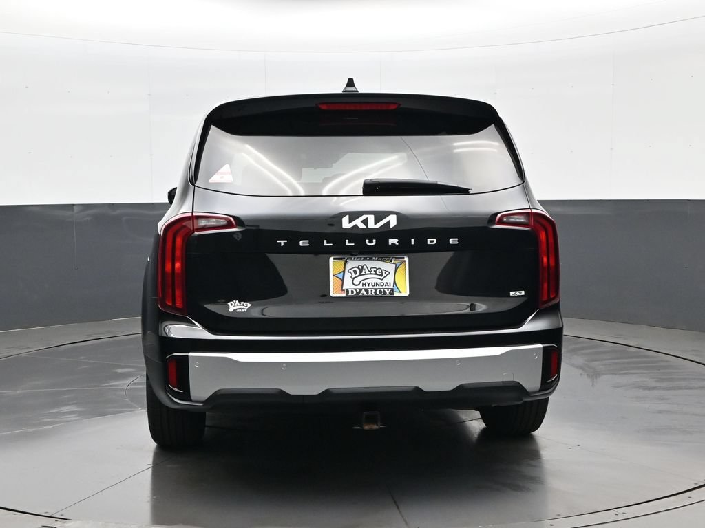 Used 2024 Kia Telluride LX AWD/4WD image 7