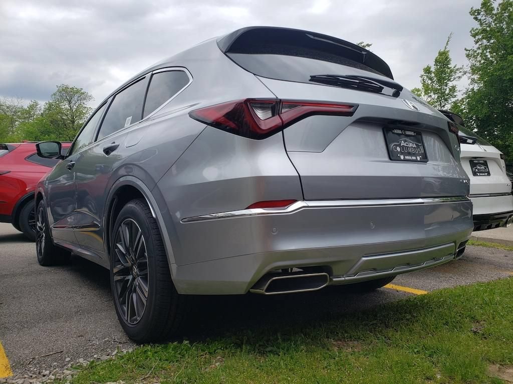 New 2026 Acura MDX SH-AWD w/ Advance Package image 3