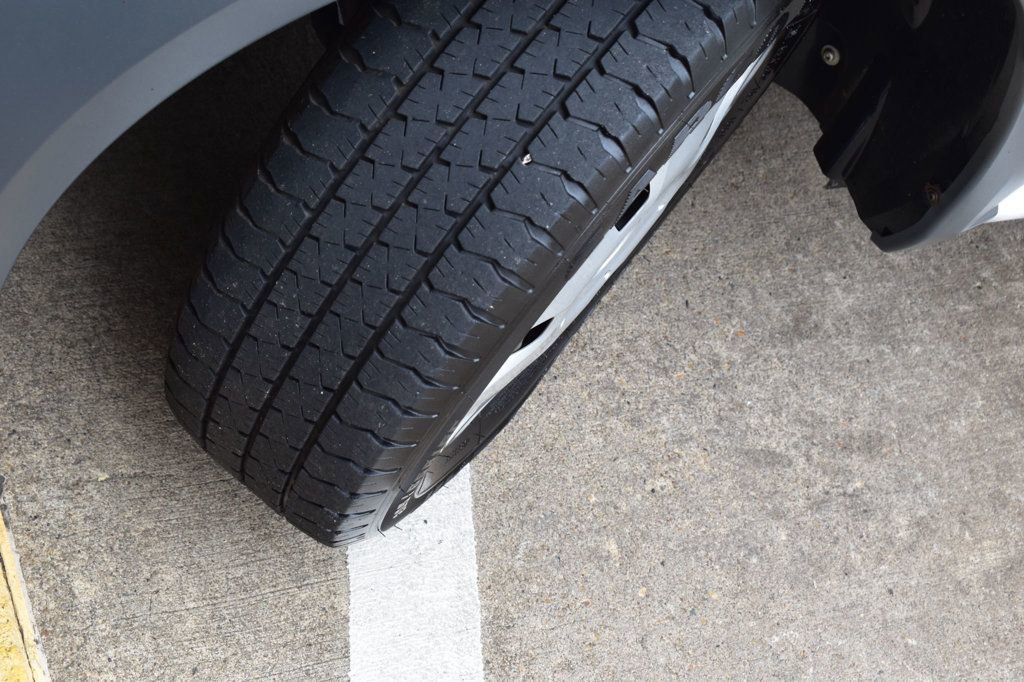 Used 2012 Ford Transit Connect XLT image 40