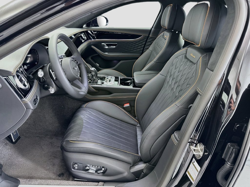 Used 2026 Bentley Flying Spur V8 AWD/4WD image 18