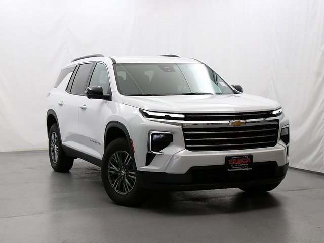 New 2026 Chevrolet Traverse LT w/ Driver Confidence Package image 1