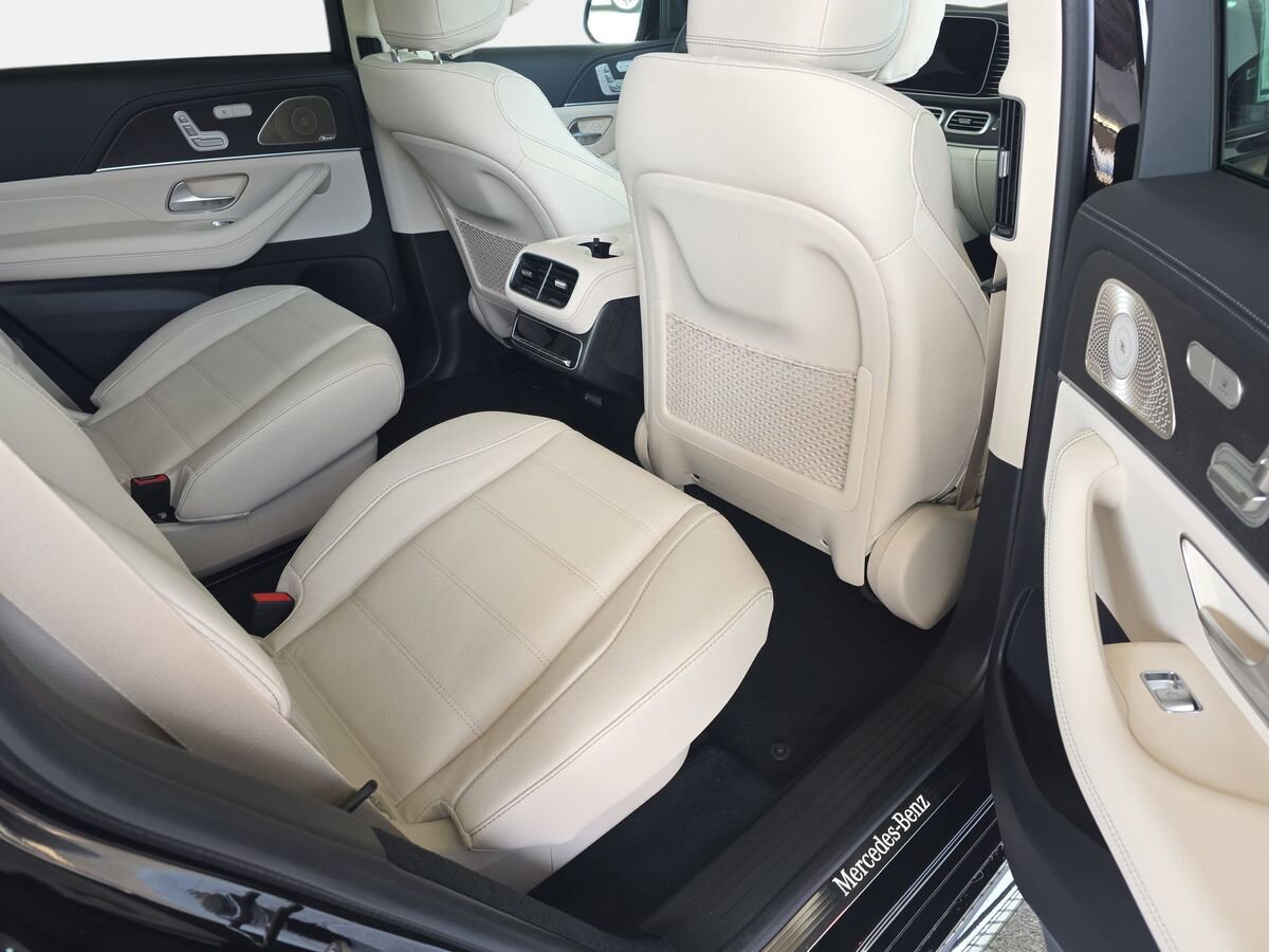 New 2026 Mercedes-Benz GLS 450 4MATIC image 11