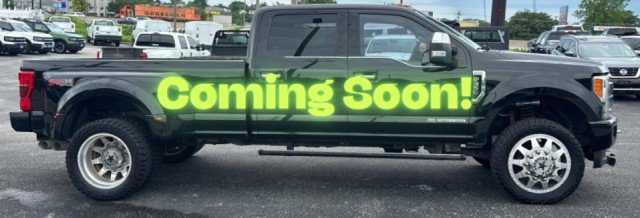 Used 2017 Ford F350 Platinum w/ Platinum Ultimate Package AWD/4WD image 9