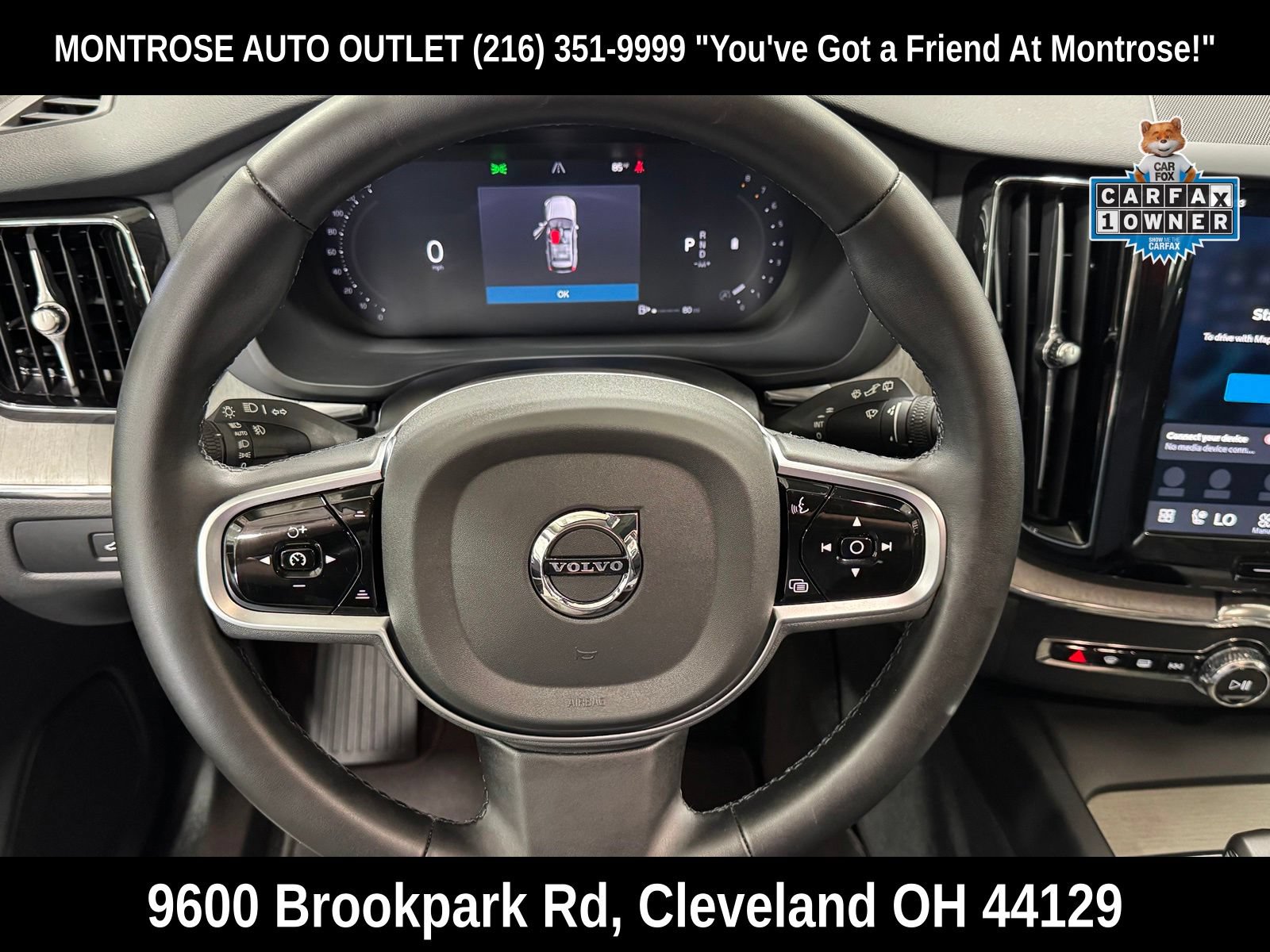 Certified 2025 Volvo XC60 B5 Plus w/ Climate Package AWD/4WD image 18