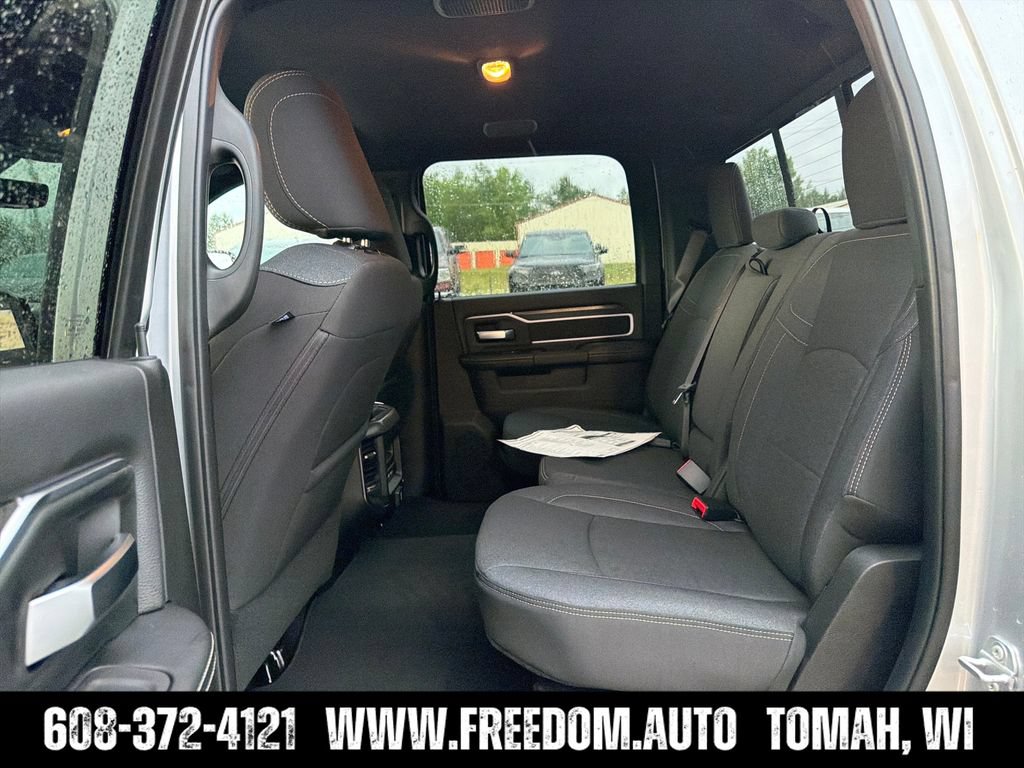 New 2026 RAM 2500 Big Horn AWD/4WD image 24