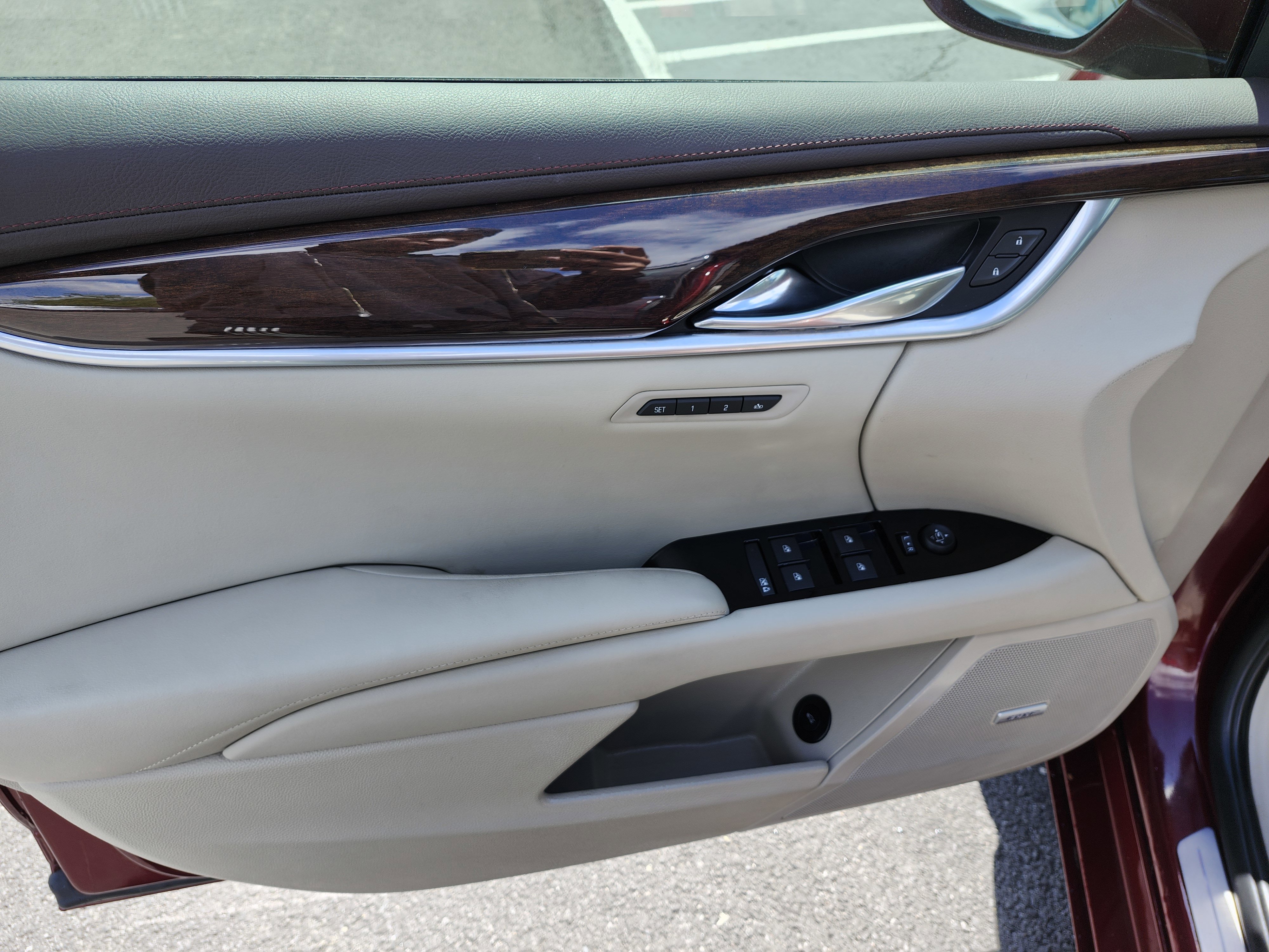 Used 2017 Cadillac XTS Luxury w/ Driver Awareness Package image 27