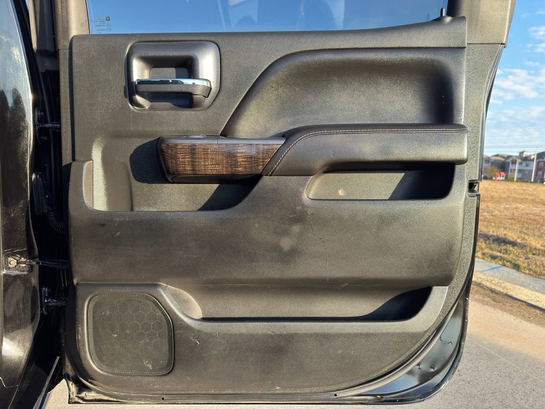 Used 2015 GMC Sierra 3500 Denali w/ Duramax Plus Package image 20