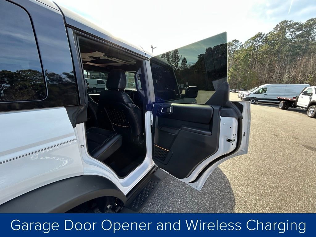 Used 2024 Ford Bronco Badlands image 21