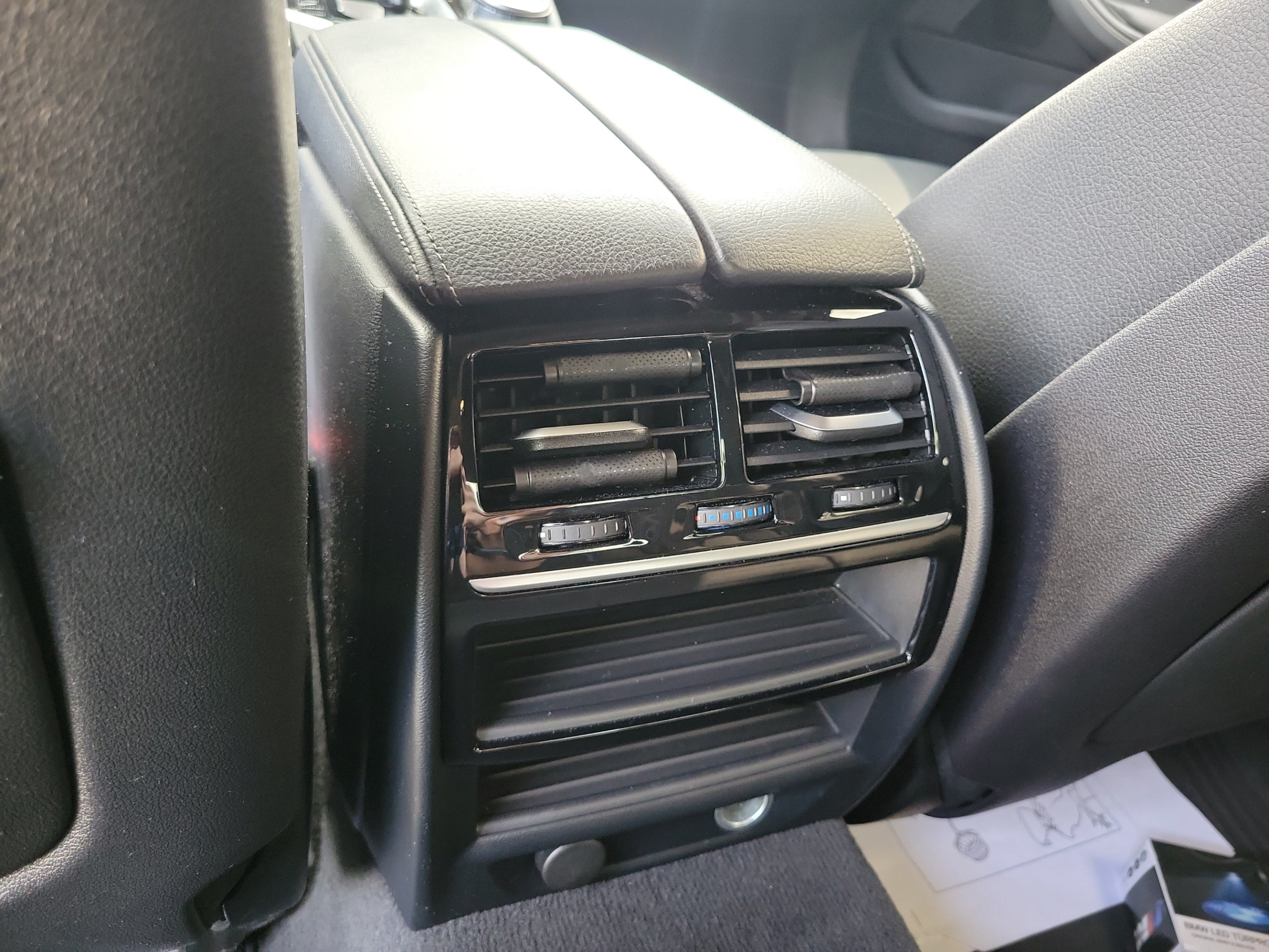 Used 2019 BMW 540i w/ Convenience Package RWD image 11