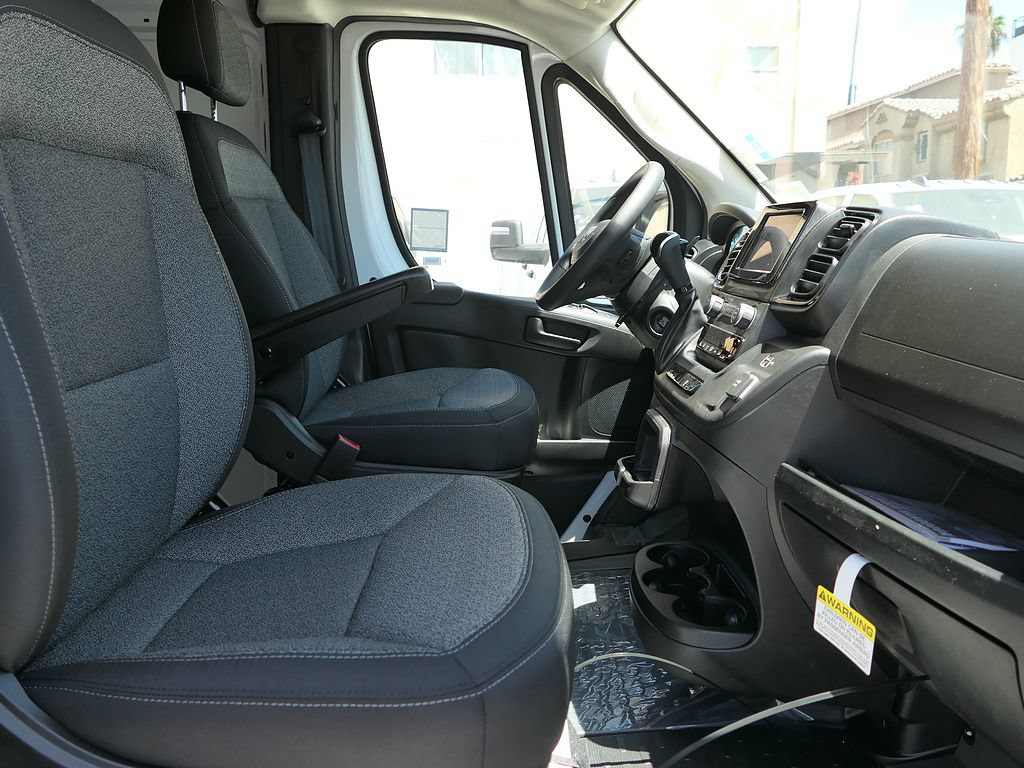 New 2026 RAM ProMaster 3500 w/ Convenience Group FWD image 24