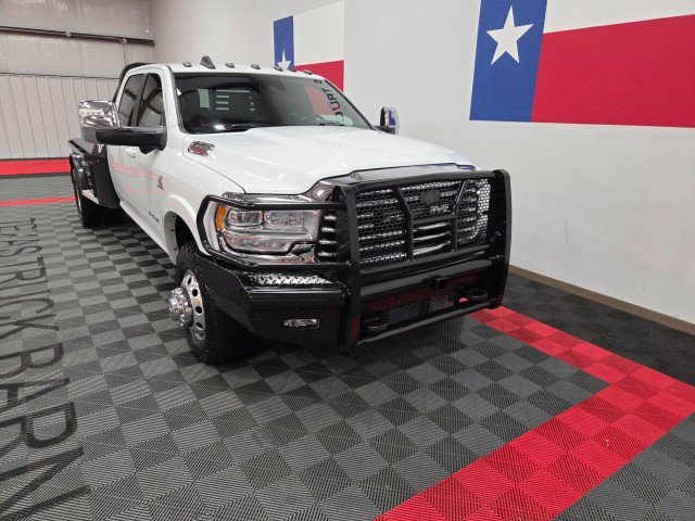 Used 2024 RAM 3500 Limited w/ Safety Group image 17