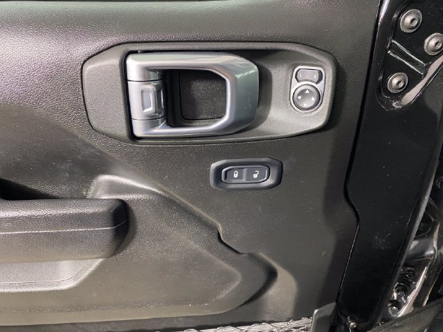 Used 2022 Jeep Wrangler Unlimited Sport AWD/4WD image 14