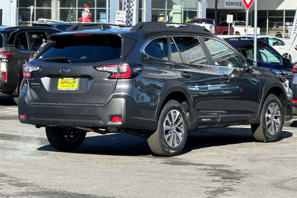 New 2025 Subaru Outback Premium image 4