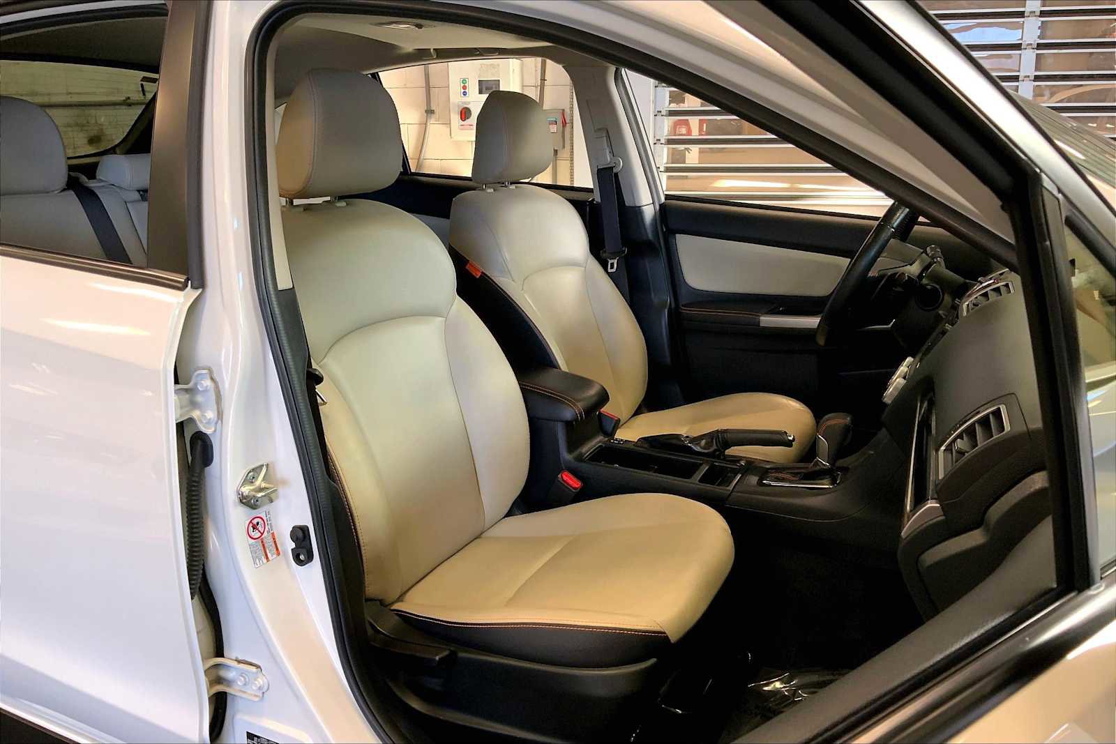 Used 2017 Subaru Crosstrek 2.0i Limited image 7