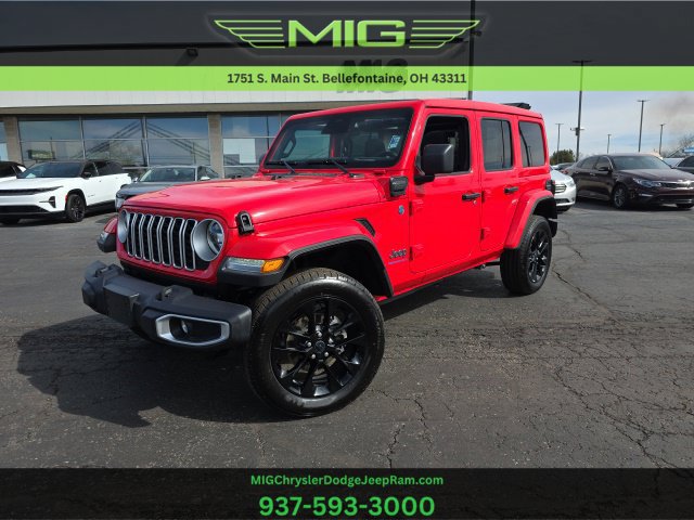 Used 2025 Jeep Wrangler Unlimited Sahara w/ Safety Group