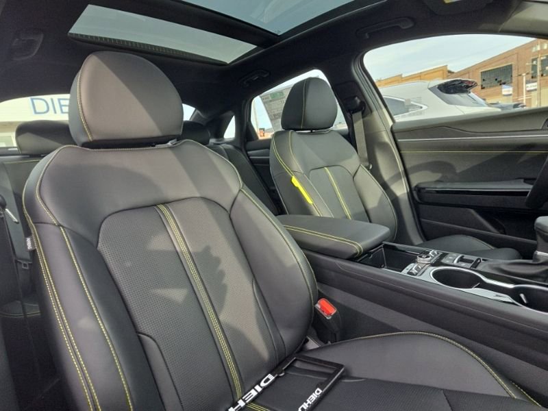 New 2026 Kia K5 GT w/ GT1 Package FWD image 14