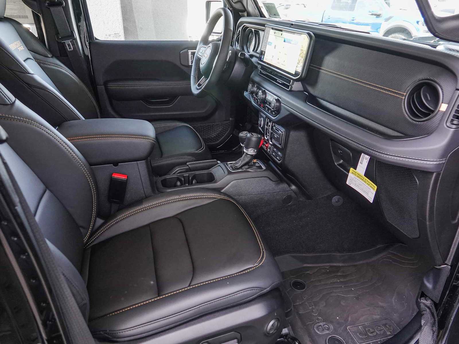 New 2025 Jeep Wrangler Unlimited Rubicon 392 image 15