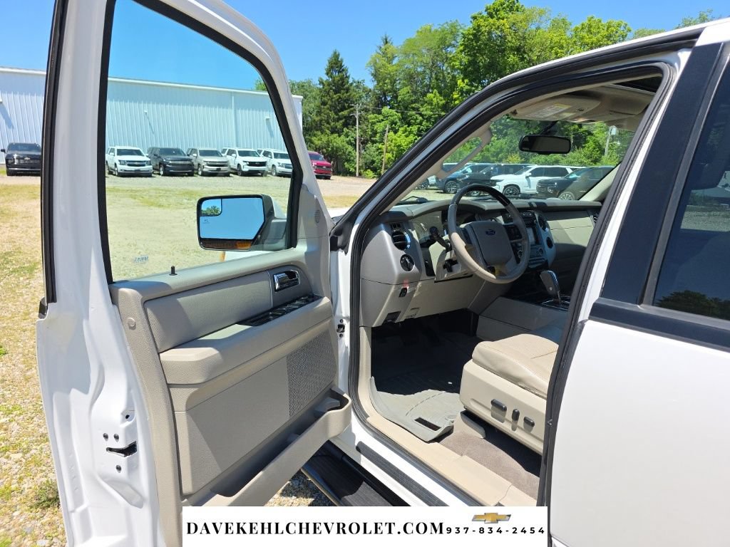 Used 2014 Ford Expedition Limited w/ Equipment Group 301A RWD image 24