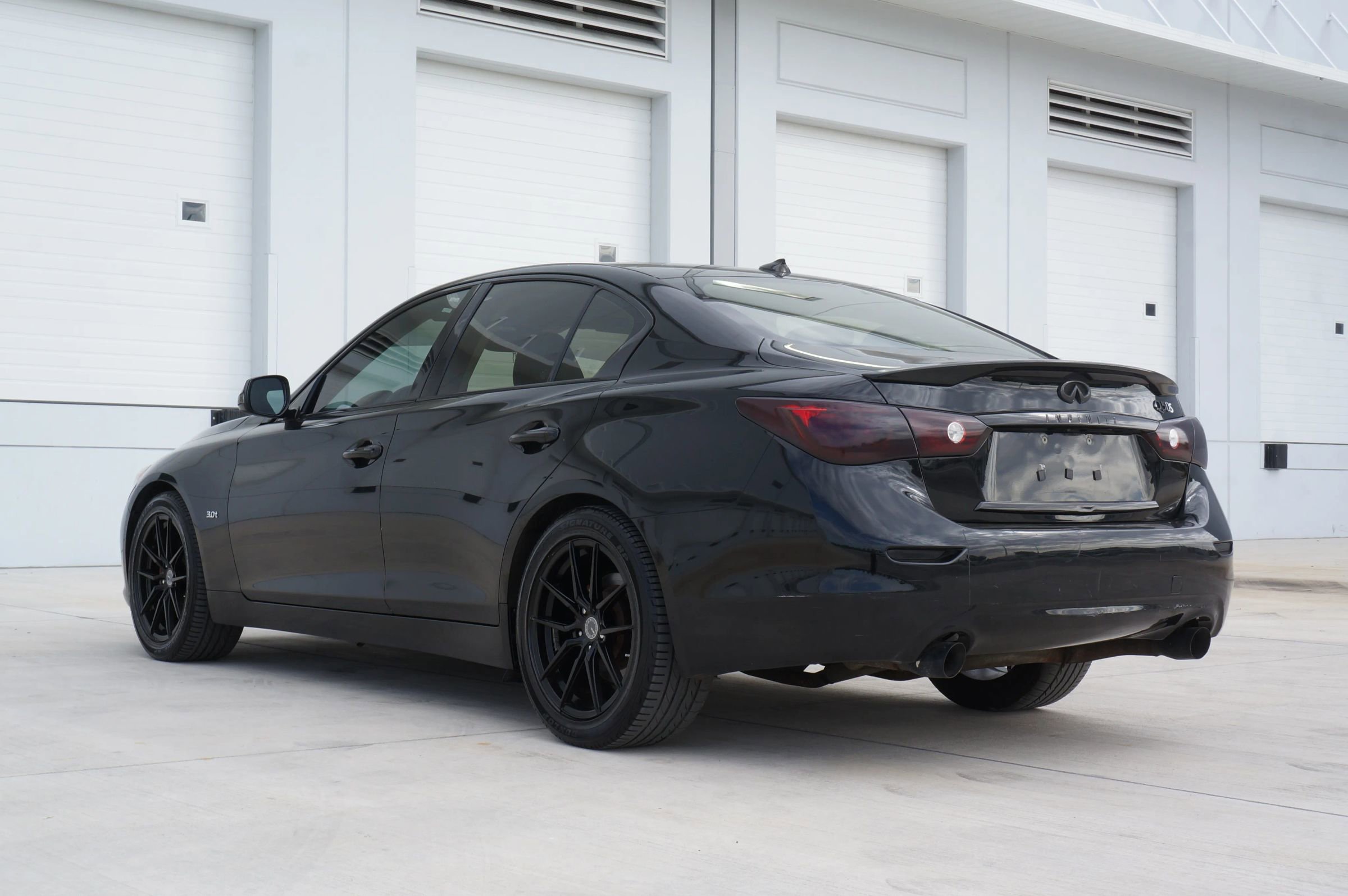 Used 2017 INFINITI Q50 3.0t Premium image 9