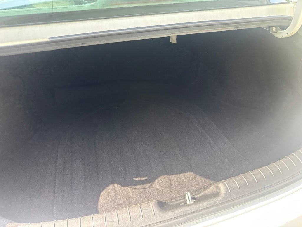 Used 2024 Hyundai Elantra SEL FWD image 32