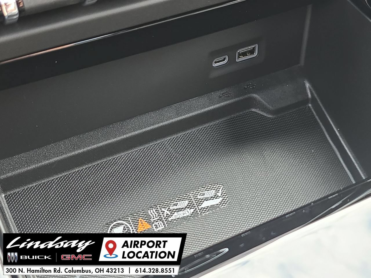 New 2026 GMC Yukon XL Elevation w/ Technology Package AWD/4WD image 40