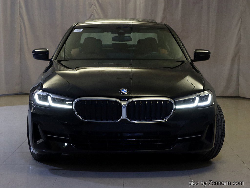 Certified 2023 BMW 530i xDrive w/ Premium Package image 5
