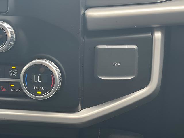 Used 2024 Ford Expedition XLT RWD image 31